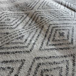 Area Rug 6’7” X 9’