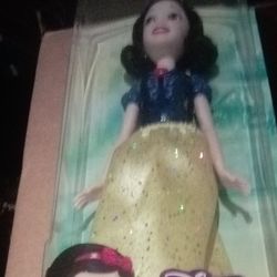 COLLECTIBLE DISNEY PRINCESS DOLL