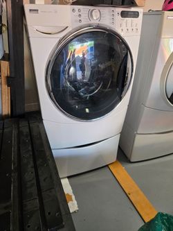 Kenmore washer dryer set with pedestals front load