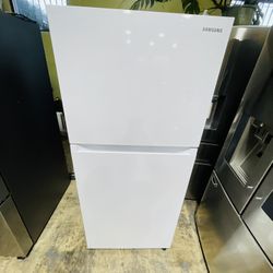 Apartment Size Refrigerator 20$ Down