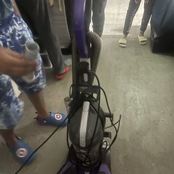 Dirt Devil Vacuum Cleaner 