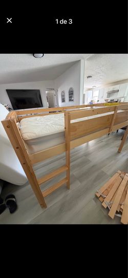 Twin bed