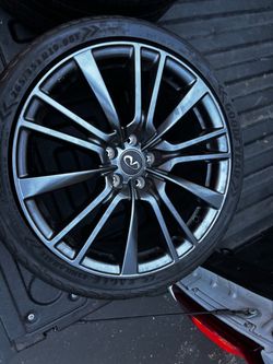 19 inch staggered rims red sport