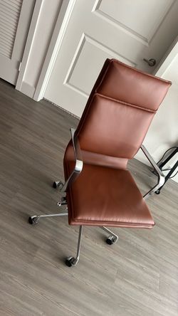 Like New Office chair