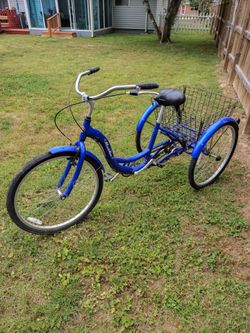 Schwinn Meridian  Adult Trike
