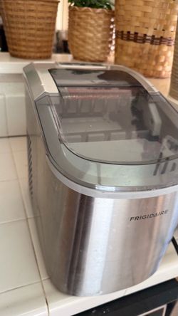 Frigidaire Countertop Ice Maker