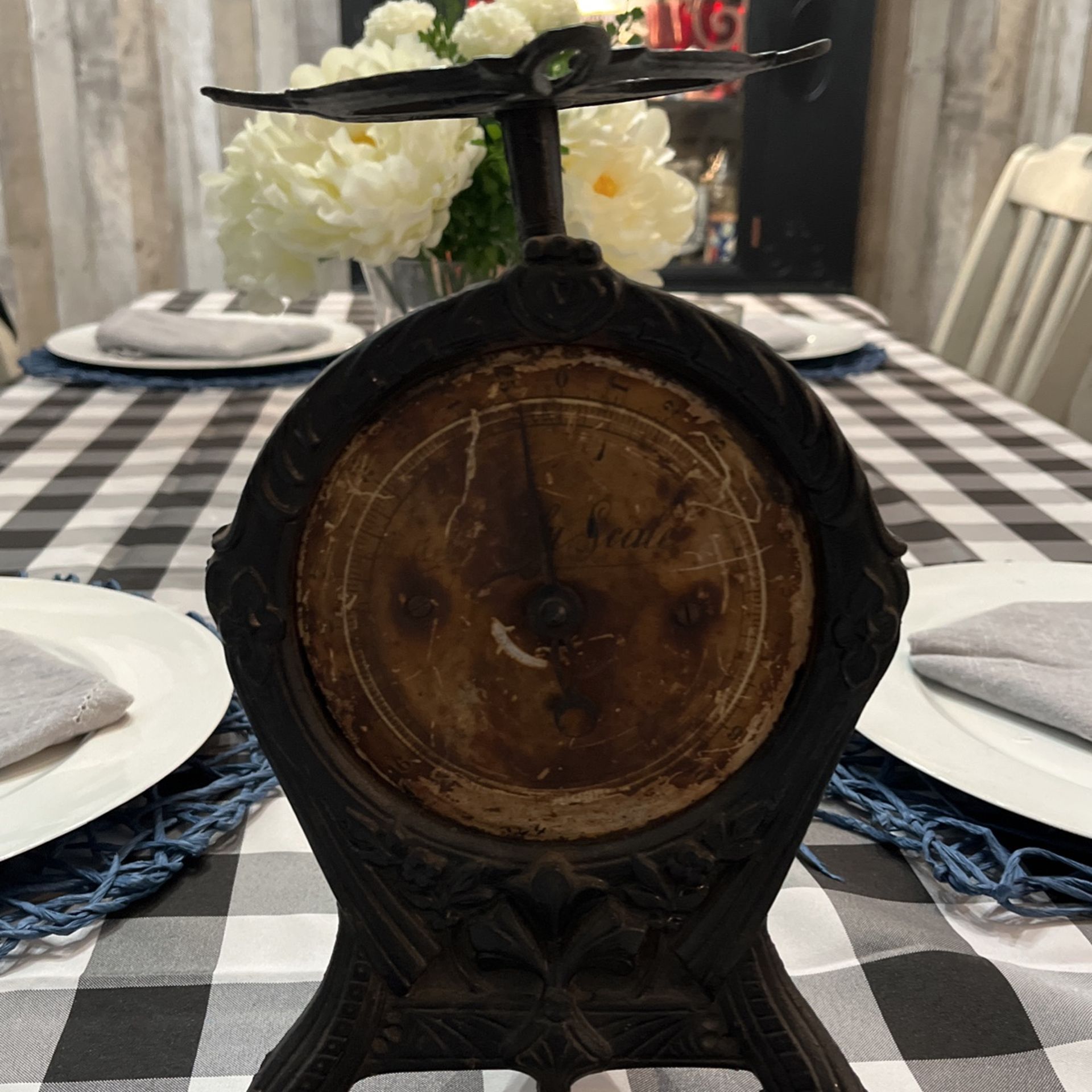 Vintage Cast Iron Scale