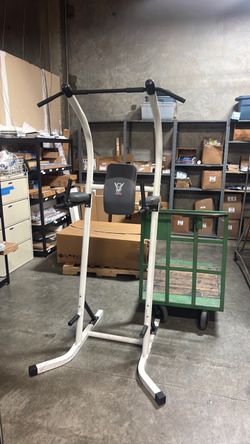 Workout pull-up bar an define machine