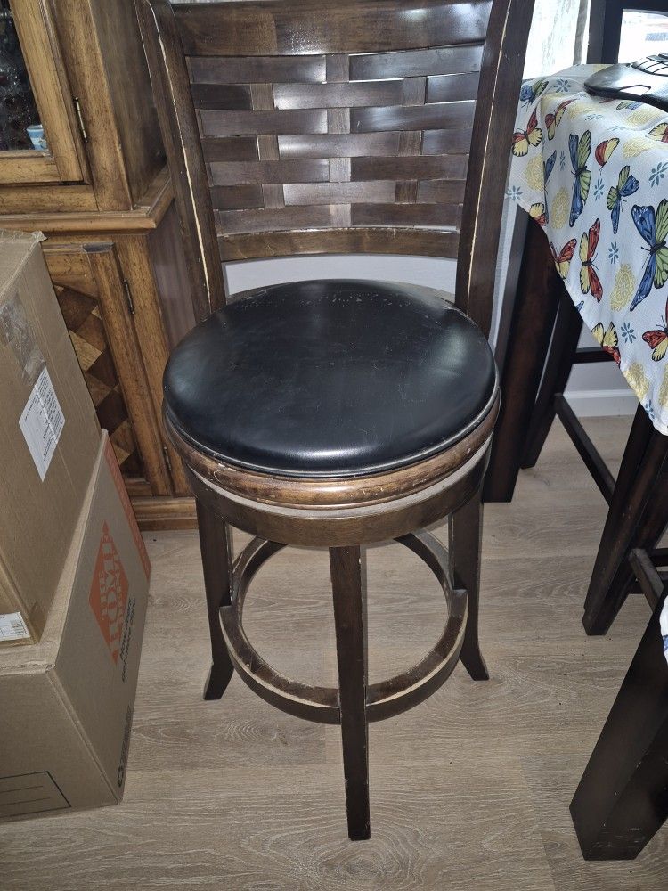 Swivel Bar Stools (2)