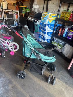 Dog stroller