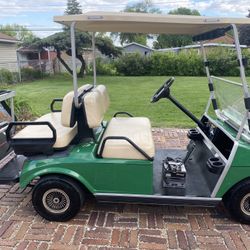 Club Car DS Golf Cart,  48 Volts, Headlights & Taillights, 4 Passenger, Bi-fold Windshield, Rear View Mirror 