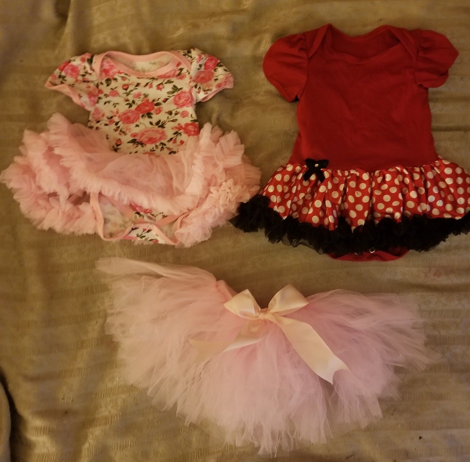 Excellent condition little girls tutus
