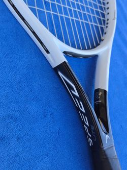 HEAD Graphene 360+ Speed LITE
Tennis Racquet