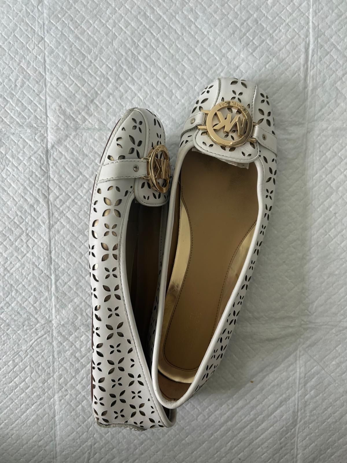 Michael Kors Perforated Fulton Moc Flats 9.5