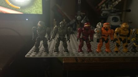 Old Halo Megablocks Figure Lot
