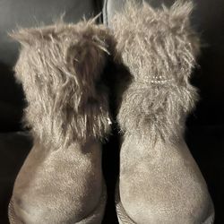 Girls Boots