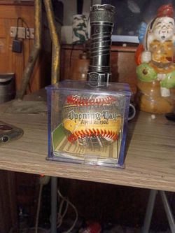 Collectible baseball