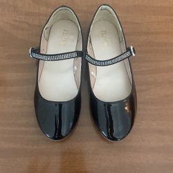 Girls Size 3 Paten Leather Maryjane Flats 