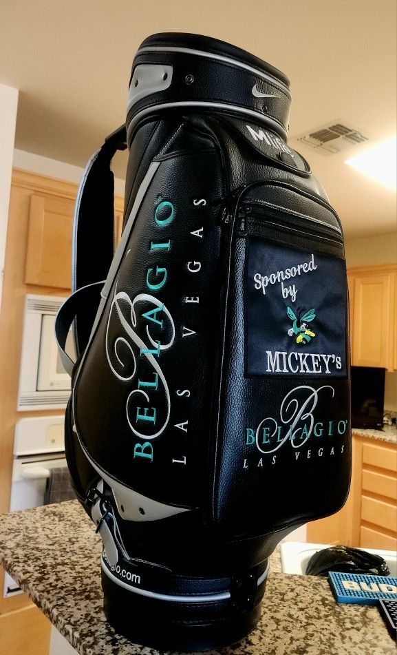 Nike "New"⛳️Pro 1 of 1 Bellagio Staff Bag...🌟