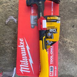 Dewalt 12oz Hammer