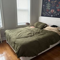Queen Size Bed And Bed Frame 