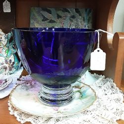 Hand Blown Cobalt Blue Glass Bowl- Located In Shelton 