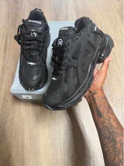 Balenciaga runners