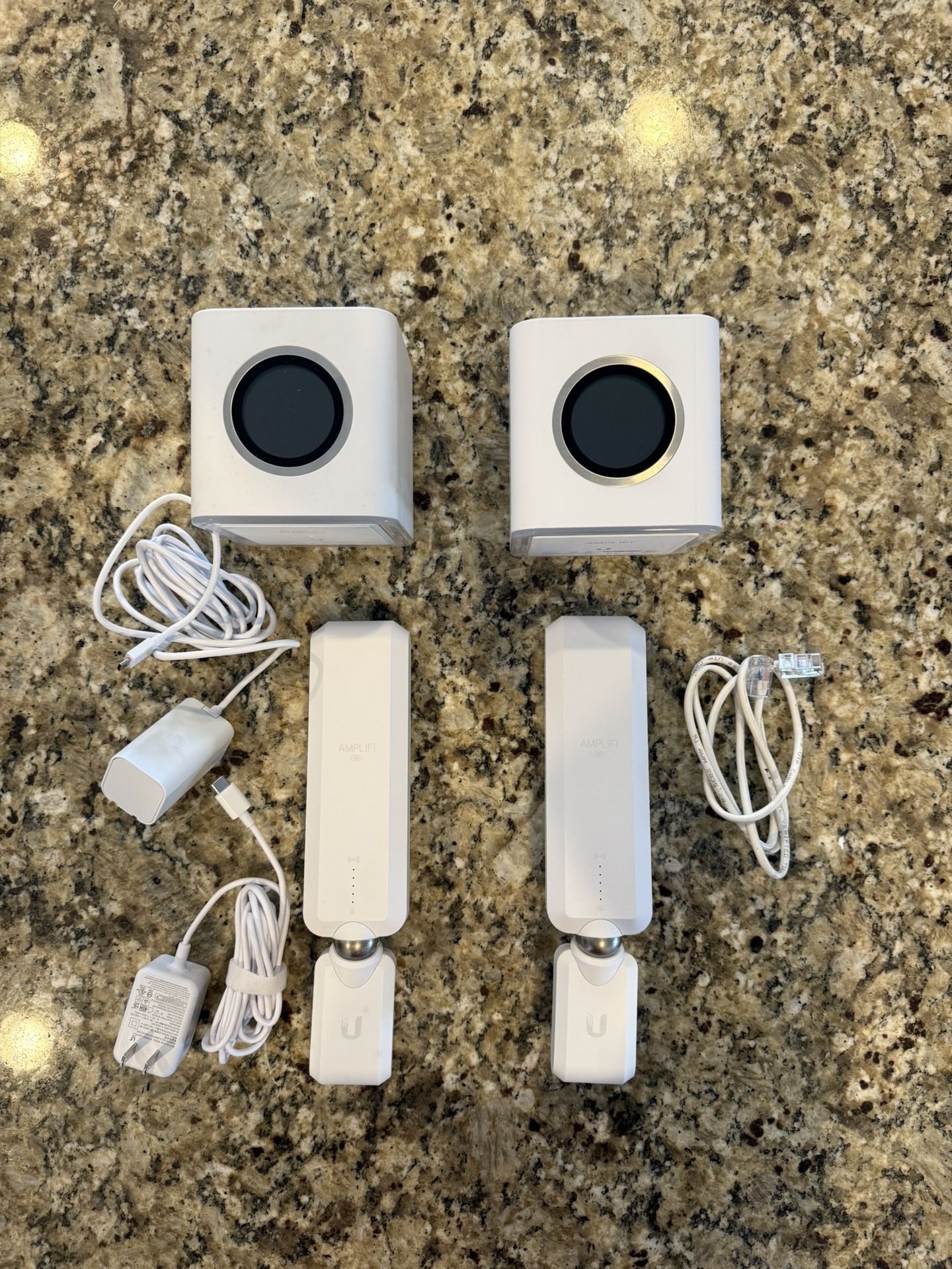 Amplifi HD WiFi Mesh System