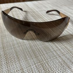 There Very Beautiful Sunglasses For Women’s Made By PRADA Made In Italy The Color Is Brown& Gold 