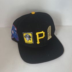 Pittsburg Pirates Snapback Hat 🧢 