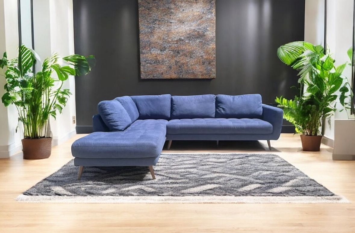 Mid-century modern sectional couch 🛻Delivery Available🛻