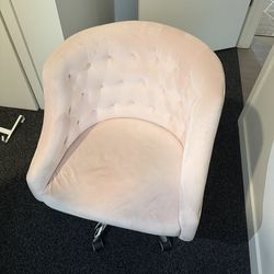 Light pink desk chair