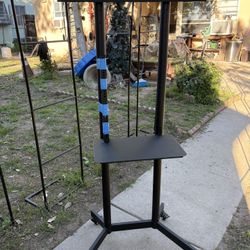 Mobile Tv Stand With Wheels 