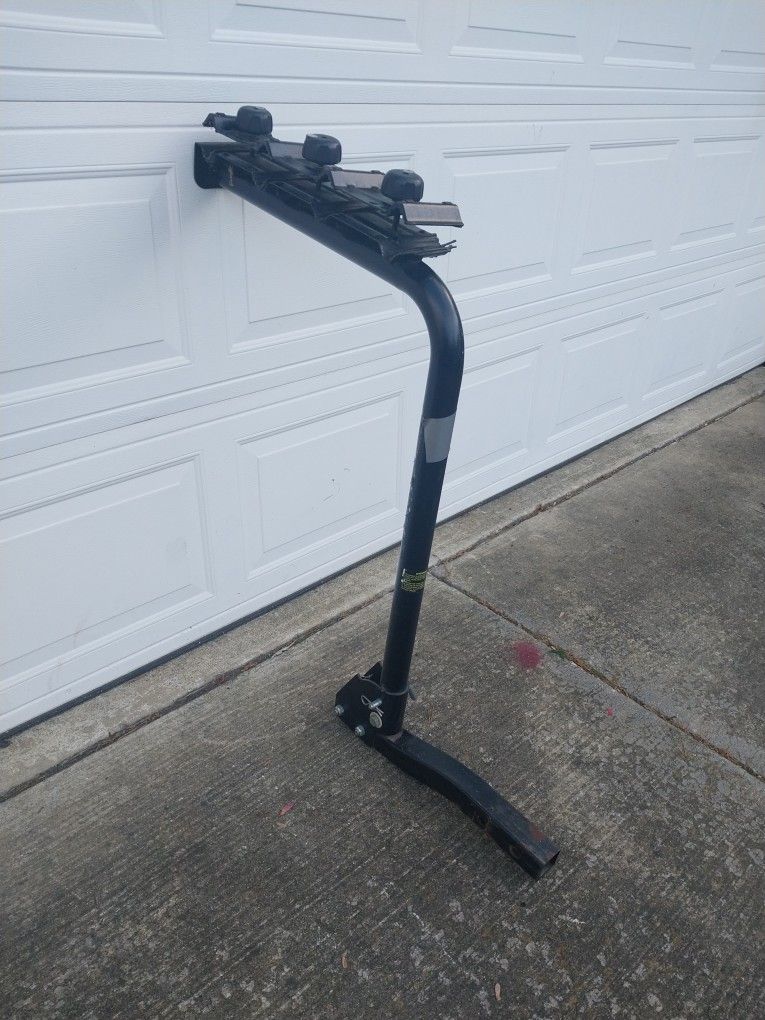 Bike Rack Hitch 4 Bike Mount  Great Condition 