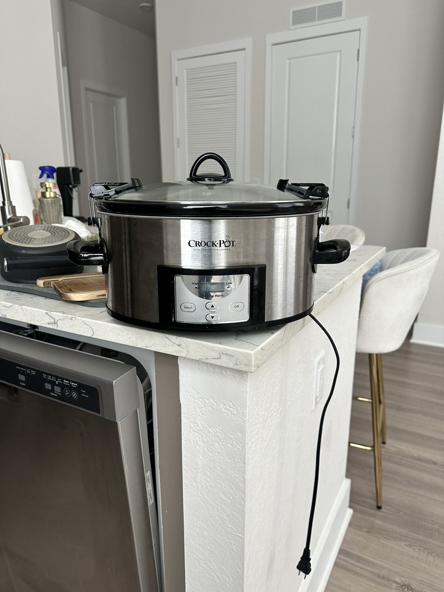Crock-Pot 6 Quart Cook & Carry Programmable Slow Cooker with Digital Timer Stainless Steel