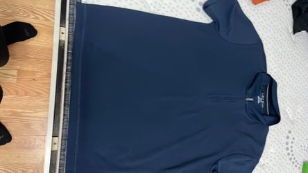 Perry Ellis quarter zip