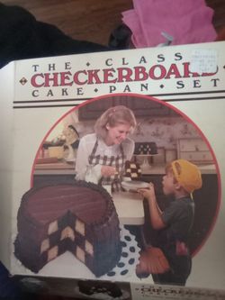 Checkerboard Cake Pan