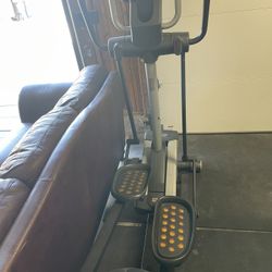 Heavy duty elliptical