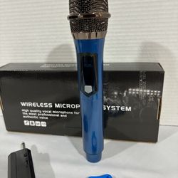 Microphone 🎤 Wireless Bluetooth $20. New