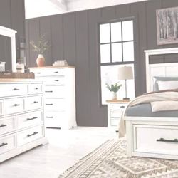 White Queen Storage Bedroom