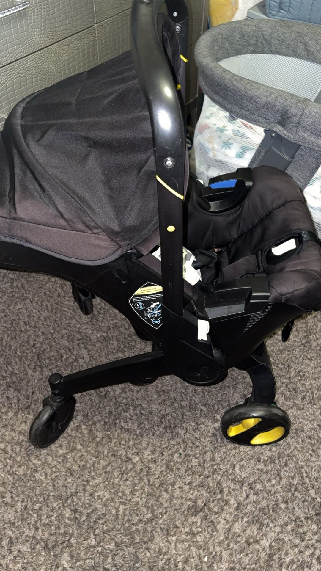 Car Seat / Stroller