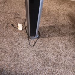 Lasko 5572 Oscillating Ceramic Tower Heater