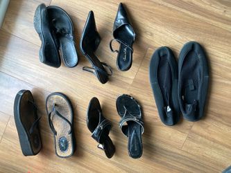 Women’s Sandals, shoes and Water shoes… Read Description