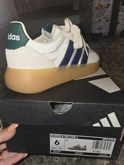 Adidas Barreda Decode J Sneakers