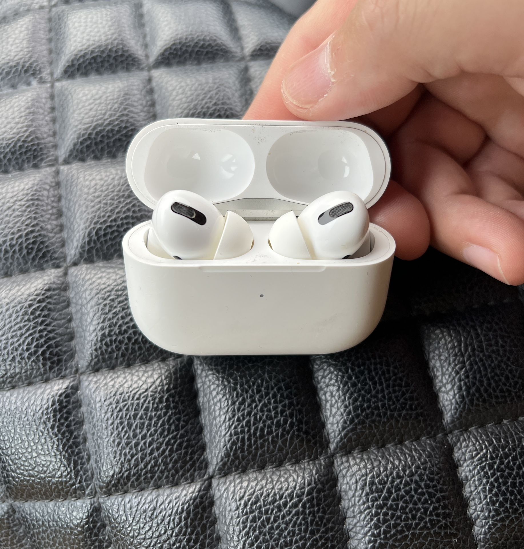 Apple AirPods Pro