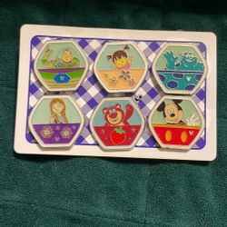 Set Of Disney Pins   **ALL 6 PINS 