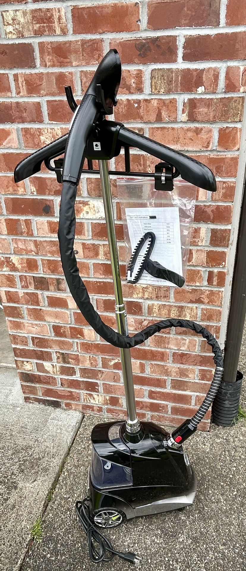 Like‑New Jenaely JNLY‑04 Vertical Garment Steamer – Excellent Condition