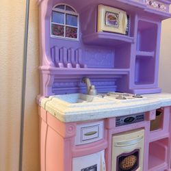 Step2 Plastic Play Kitchen   