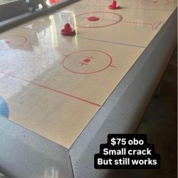 Air Hockey Table
