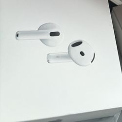Airpods 4 With Active Noise Cancellation. 